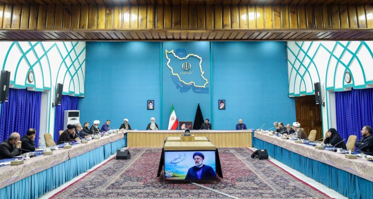 تکمیل آیین‌نامه نحوه ارتقای اساتید بر پایه تدوین مقالات معطوف به حل مشکلات کشور/ تصویب سند سبک پوشش اسلامی-ایرانی و اساسنامه‌های شورای‌عالی نوجوانان و جوانان و ستاد مرکزی اعتکاف/ تصویب برگزاری همایش تبیین الگوی حکمرانی ولایی-مردمی بر مبنای عملکرد رئیس جمهور شهید
