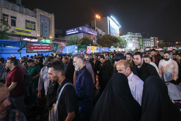 حضور دکتر مخبر در اجتماع بزرگ مردمی راهپیمایی غدیر

