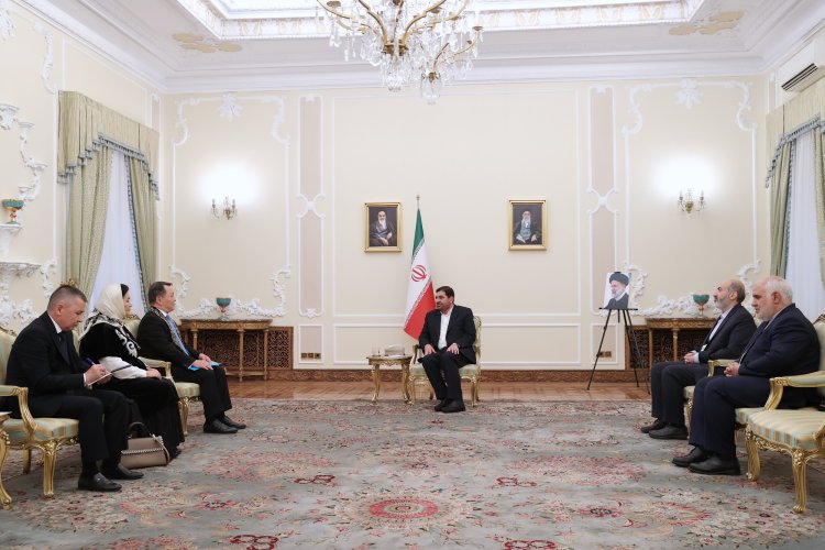 دکتر مخبر: راه‌اندازی کریدور شمال-جنوب تاثیر زیادی در ارتقای همکاری‌های ایران و قزاقستان و نیز دیگر کشورهای منطقه دارد/ سفیر قزاقستان: فعال شدن بخش‌های خصوصی دو کشور برای بالفعل شدن ظرفیت‌های متقابل مهم است
