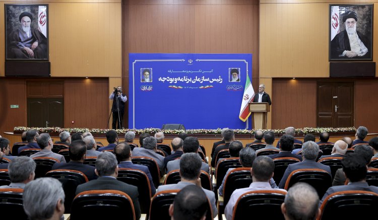سازمان برنامه و بودجه مغز متفکر نظام اجرایی کشور است/ تحول در نگرش و عملکرد این سازمان گره‌گشای مشکلات خواهد بود/ تأمین رضایت مردم را رسالت اصلی دولت چهاردهم می‌دانیم/ تاکید بر ضرورت نظارت برخط سازمان برنامه و بودجه بر نحوه هزینه بودجه دستگاههای اجرایی
