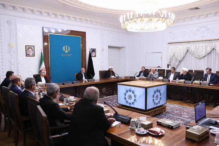 تخصص، پاکدستی و تعهد در کنار تجربه از مهمترین معیارهای انتخاب مدیران در دولت چهاردهم است/ تاکید بر اهمیت آسیب‌شناسی دلایل عدم تحقق سند چشم‌انداز/ اختلافات و چند دستگی در میان مسئولان از موانع اصلی ناکامی‌ها