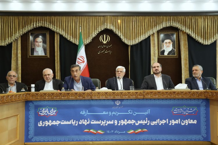 دولت وفاق ملی به معنای بازگشت صادقانه به مردم در حکمرانی است/ انتخابات اخیر فرصتی برای فهم تغییرات پردامنه جامعه بود/ همه چشم انتظار تغییر و اصلاح وضعیت خود و اوضاع اداری کشورند

