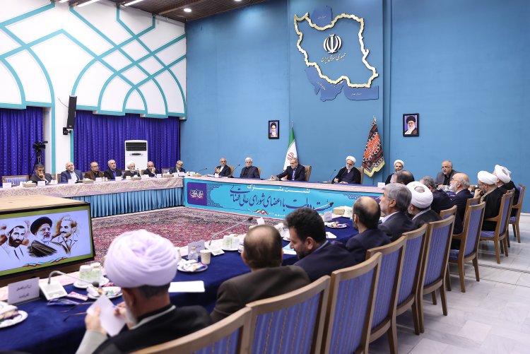 بدون همدلی، هم‌افزایی و همکاری صمیمانه نمی‌توانیم کاری از پیش ببریم/ دنبال مچ‌گیری نباشیم؛‌ از قصور چشم‌پوشی و به مقصر همان زمان تذکر دهیم
