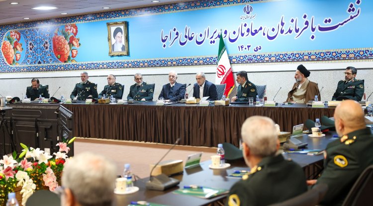 پرسنل نیروی انتظامی با تمام افراد، چه درستکار و چه خلافکار، براساس عدالت برخورد کنند
