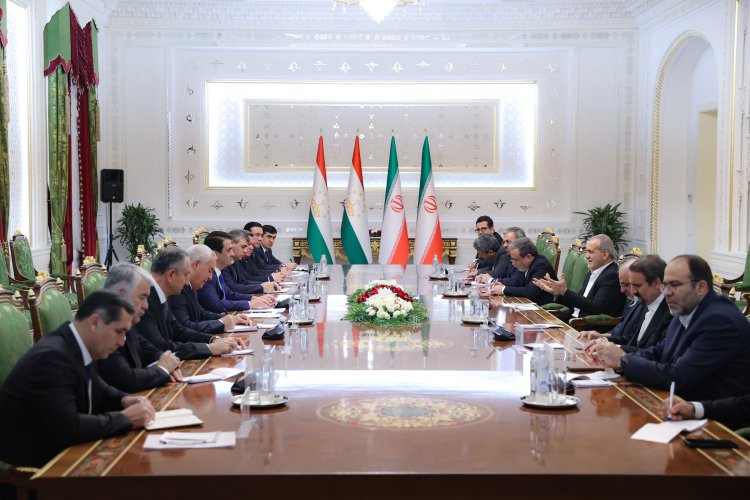 قوانین دو کشور باید در زمینه تسهیل و رونق تجارت و سرمایه‌گذاری فیمابین به‌روز‌ شود
