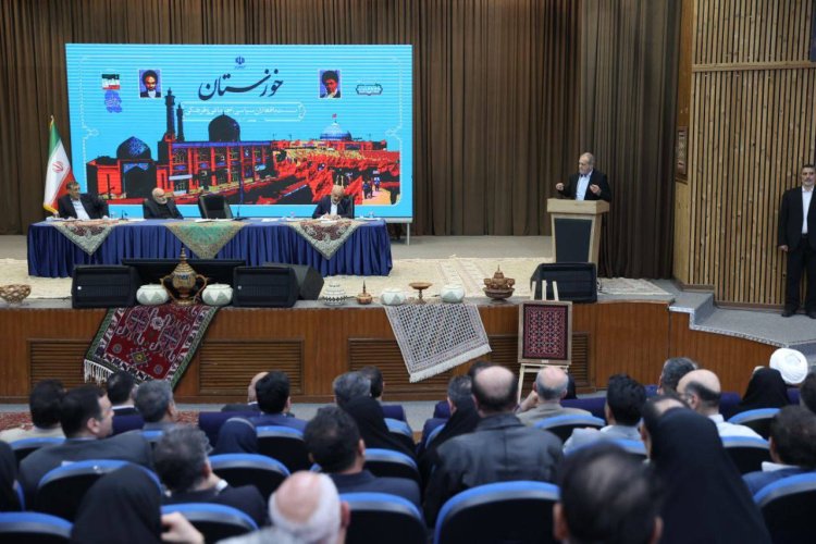 دشمنان به اختلافات و تفرقه میان ما چشم طمع دوخته‌اند؛ باید با انسجام آنها را ناامید کنیم
