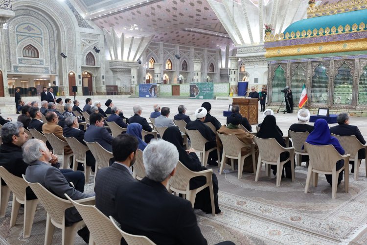 اگر به دستورات الهی عمل کنیم نه اینکه صرفا آنها را بخوانیم، هیچ قدرتی نمی‌تواند علیه ما قلدری کند
