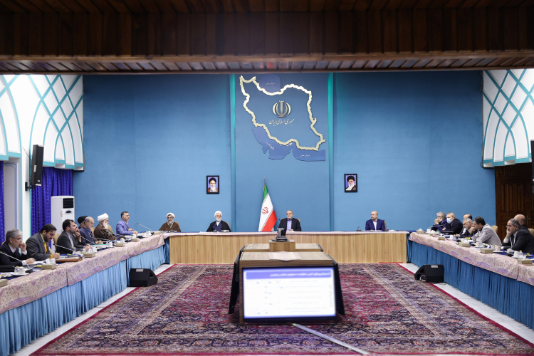 تاکید اعضای شورا بر مصوبه جلسه قبل درباره تاثیر قطعی معدل پایه‌های 11 و 12 بر کنکور/ دکتر پزشکیان: دولت به دنبال این است که بی‌عدالتی آموزشی را از پایه اصلاح کند