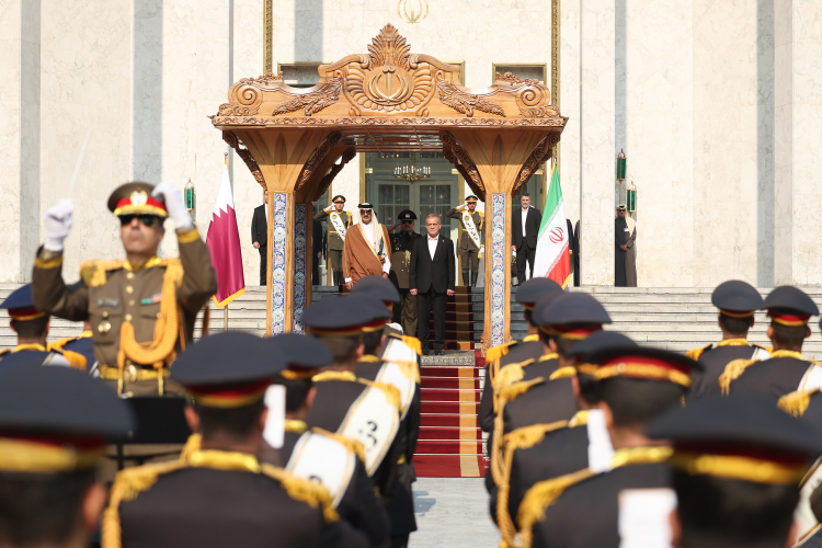 استقبال رسمی دکتر پزشکیان از امیر قطر
