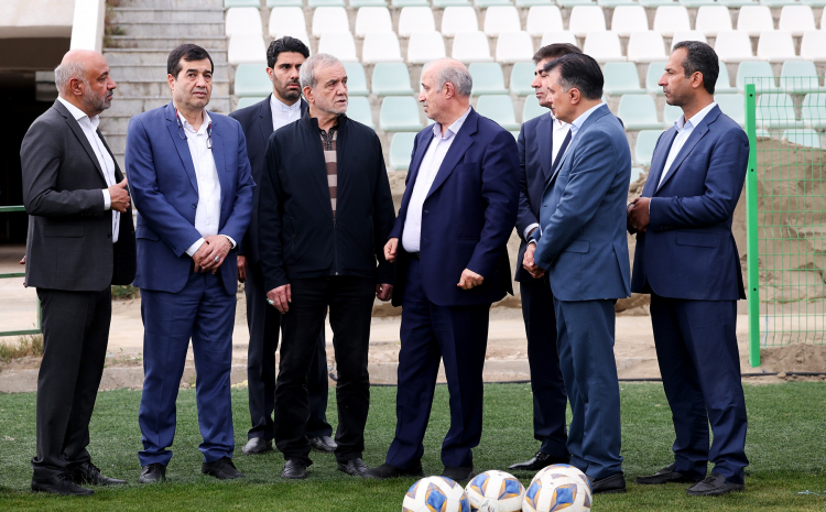 بازدید دکتر پزشکیان از مرکز ملی فوتبال ایران
