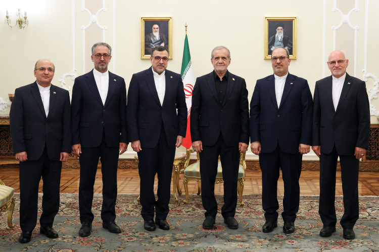 پیوند‌های فرهنگی ابزاری مؤثر در زمینه‌سازی تقویت روابط با دیگر کشورهاست/ تأکید بر اهمیت تنظیم و ارتقای تعاملات و همکاری‌ها با کشورهای دیگر بر مبنای منافع مشترک و اصول برد-برد
