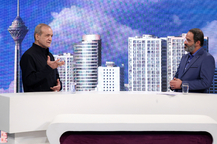 وظیفه خبرنگاران در تقویت وحدت و انسجام بسیار حیاتی است
