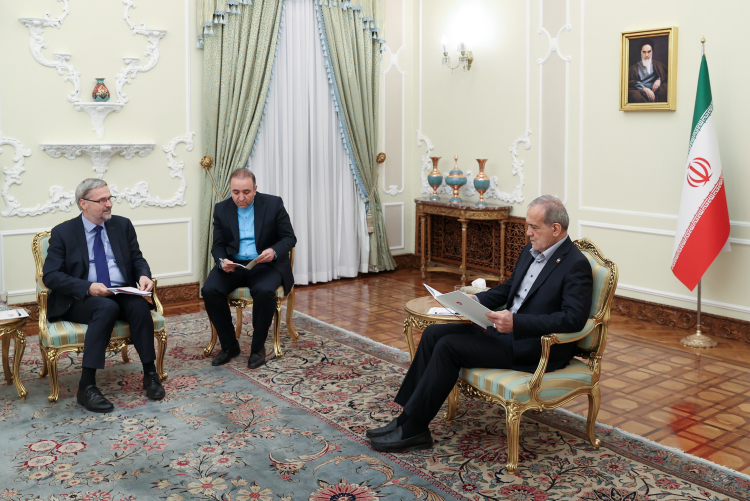 همواره در پی صلح و امنیت منطقه‌ای بوده‌ایم و تبلیغات منفی علیه ایران مبنای واقعی ندارد
