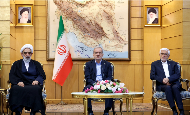 کشورهای مسلمان منطقه باید در تمام جنبه‌ها با یکدیگر تعامل سازنده داشته باشند
