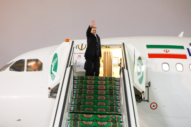 دکتر پزشکیان عشق‌آباد را به مقصد تهران ترک کرد
