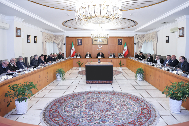 دستور رفع محدودیت‌های اینترنت به شورای عالی امنیت ملی / لزوم به‌کارگیری نهایت دقت و عدالت در رسیدگی به پرونده دستگیرشدگان حوادث اخیر/ تاکید بر برخورد قاطع و بدون چشم پوشی با قاتلین و لیدرهای اقدامات تروریستی