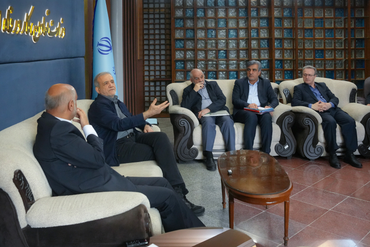 بازدید و نظارت ستادی دکتر پزشکیان از وزارت تعاون، کار و رفاه اجتماعی