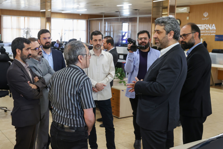 بازدید معاون ارتباطات و اطلاع‌رسانی دفتر رئیس‌جمهور از خبرگزاری ایرنا