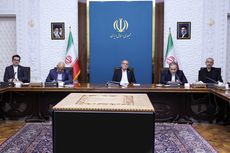 سفر نخست‌وزیر عراق می‌تواند نقطه عطفی در توسعه روابط راهبردی دو کشور باشد/پیوندهای عمیق میان ملت‌های ایران و عراق، پشتوانه توسعه همکاری‌های راهبردی دو کشور است
