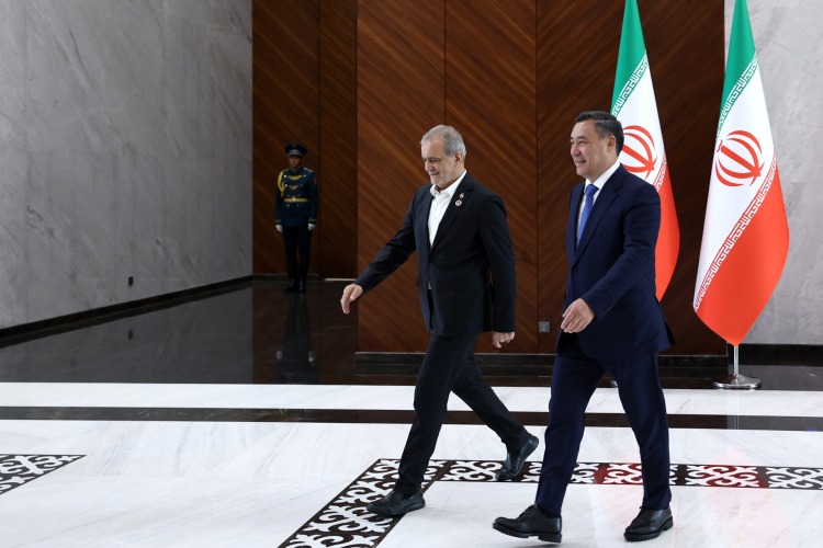 دیدار روسای جمهور ایران و قرقیزستان