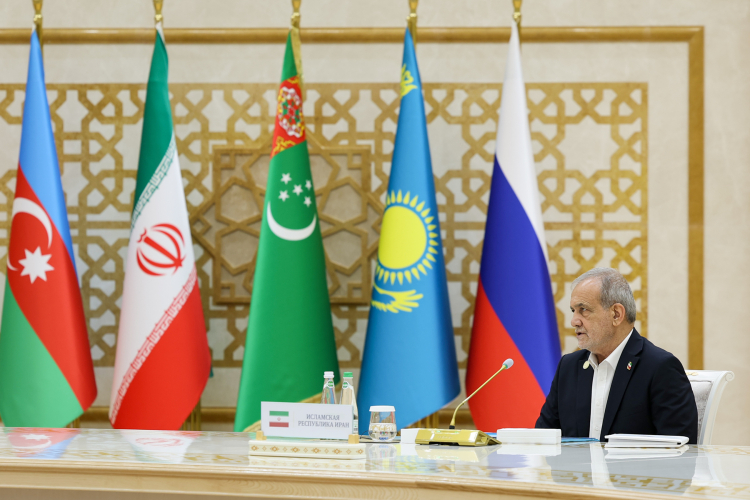 امروز بیش از هر زمان دیگری به دیپلماسی محیط‌زیست نیاز داریم/خزر می‌تواند نمونه موفق از همکاری کشورها درباره یک منفعت مشترک باشد/ هیچ یک از کشورهای ساحلی نمی‌توانند به‌تنهایی خزر را نجات دهند/ پیشنهاد ایران تدوین یک برنامه منطقه‌ای بلندمدت برای مقابله با کاهش سطح آب خزر در چهارچوب کنوانسیون تهران است
