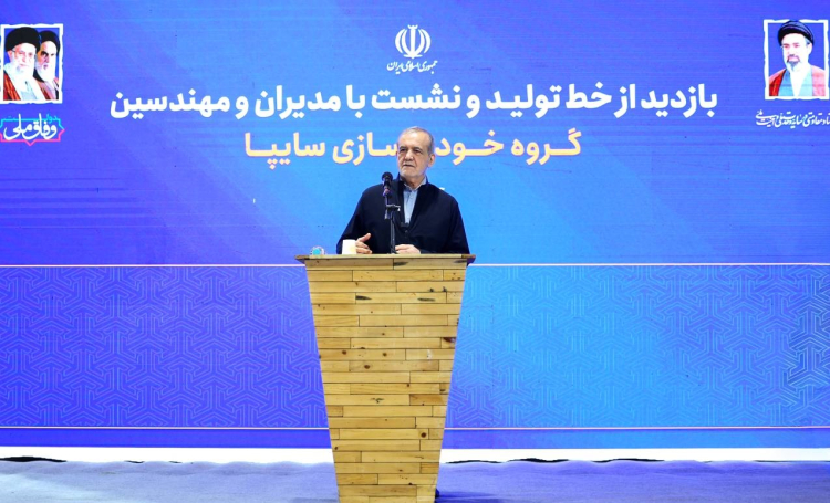 استفاده از فناوری روز در خودروسازی و توسعه موتورهای پیشرفته و کم‌مصرف یک ضرورت است
