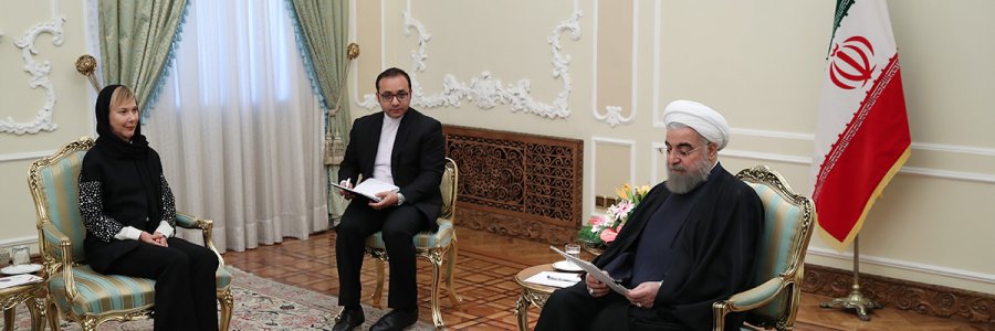 تقدیم استوارنامه سفیر سوئد