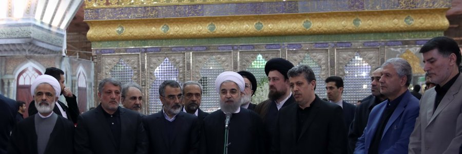 ادای احترام به مقام شامخ امام خمینی و حضرت آیت الله هاشمی رفسنجانی
