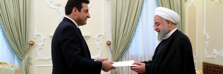 تقدیم استوارنامه سفیر لبنان