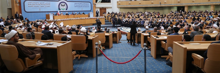 الخلاف الرئيس بين العالم الاسلامي و الولايات المتحدة الاميركية على أساس الحرية و العبودية/ ظروف المنطقة الراهنة لم تكن متوقعة للمجتمع الاسلامي/ ان الولايات المتحدة الاميركية و بريطانيا أحدثتا في البداية حق الفيتو ثم قامتا بتأسيس الكيان الاسرائيلي المختلق/المنهج الصحيح هو ان لانتخلى عن نهج النبي الاكرم صلى الله عليه و آله و سلم و نقاوم أمام الظلم و الجور بكل قوة/ نستعد للدفاع عن شعب المملكة العربية السعودية أمام الظلم و الاعتداء و الارهاب و نهب القوى السلطوية/ من العار ان يقتل مسلما مسلما آخر باسم الدين الحنيف و يقصف الشعب اليمني المسلم كل يوم
