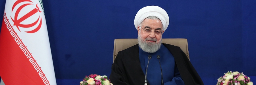 باید یاد کنیم از معلمین بسیار عزیز و بزرگوار در تاریخ‌مان از شهید مطهری گرفته که این روزها که به عنوان روز معلم نامیده شده بخاطر آن بزرگوار است؛ شهید مطهری جزو شخصیت‌های استثنایی تاریخ ما و جزو شاگردان بلندمرتبه مکتب امام رضوان الله تعالی علیه بود.
مرحوم مطهری هم در عمق دانش و علم، هم در اخلاق و هم در غیرت دینی یک شخصیت کم‌نظیر برای فرهنگ جامعه بود؛ برای سوالات عصر دیروز و حتی عصر امروز، بهترین پاسخگو است، همین امروز هم در کتاب‌های شهید مطهری بخش بزرگی از سوالات جامعه امروز ما را او دیروز در نوشته‌هایش یا در نطق‌هایش پاسخ داده و این بسیار زیبا بوده که نام روز معلم با شهادت آن بزرگمرد قرین شده است.
البته شخصیت‌هایی مثل شهید رجایی و شهید باهنر به عنوان شخصیت‌هایی هستند که برای آموزش و پرورش زحمات بسیار زیادی کشیدند و در سال‌های اولیه انقلاب سمت‌هایی هم در این زمینه برعهده داشتند.به روح آنها و به روح همه معلمین و دانش‌آموزانی که در طول انقلاب بودند درود می فرستیم. چون 13 آبان انقلاب ما یکی از روزهایی است که به یاد شهدای دانش‌آموز و در طول دفاع مقدس هم دانش‌آموزان عزیزی که در صحنه نبرد حضور پیدا کردند، معلمین ع