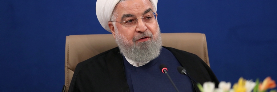 وزیر محترم کار و تعاون به من اطلاع دادند که در هفته‌های آتی 2 هزار میلیارد تومان عرضه اولیه در بورس از طریق برخی از شرکت‌های شستا خواهند داشت و این مسأله مهمی است و البته باز هم در ماه‌های پیش رو عرضه‌های اولیه زیادی خواهیم داشت و این عرضه اولیه بازار سرمایه ما را مستحکم می‌کند و نمی‌گذارد حبابی وارد این بازار شود و ان‌شاء الله مردم شاهد نشاط خوبی خواهند بود.
همانطور که در زمینه سهام عدالت، این  سهام با آزادسازی‌ باعث شد که این بازار هم تعمیق و هم توسعه پیدا کند و میلیون‌ها نفر مستقیم یا غیرمستقیم وارد این بازار شدند که به طور مستقیم و غیر مستقیم سهام را در اختیار گرفتند.
 این یک حرکت بسیار خوبی در بازار سرمایه خواهد بود و این در شرایط کرونا، شاید کشور ما در زمینه بازار سرمایه از همه کشورها، قدم‌های بهتری را برداشته و ما داریم در این زمینه به پیش‌ می‌رویم و این هم برای کشور ما بسیار مهم است.
