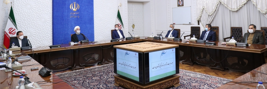 یجب ان تکمل حکومة التدبیر و الأمل مشاریعها غیر المستکملة حتی لاتواجه الحکومة المقبلة مشاکل ناتجة عنها فی المستقبل/ یجب عدم الاهمال و اللامبالاة من قبل جمیع المؤسسات و المراکز و ان لاتتخلی عن استکمال المشاریع/ فی العام الجاری کعام دعم الانتاج و ازالة الموانع، تسعی الحکومة لازالة المشاکل الموجودة أمام تنمیة سوق الاستثمار