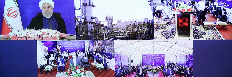 امسال با همه سختی‌ها و مشکلاتی که داشتیم، یک رقمی حدود 35 میلیارد دلار صادرات غیرنفتی داشتیم کار عظیم و بزرگی بوده که انجام دادیم