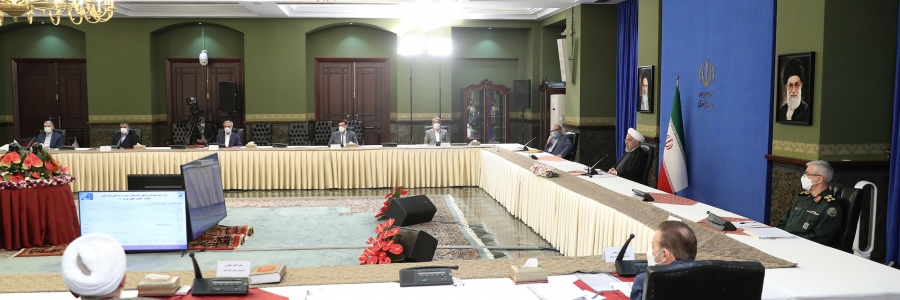 تجهیز بیمارستان ها و تامین امکانات و تجهیزات مورد نیاز، وظیفه دولت است/  دولت همچنین موظف است با وجود همه سختی ها واکسن را تهیه کند / این ویروس به ما نشان داد که کشور نیازمند واکسن داخلی است و ما باید کشور را به تجهیزات و توانمندی های علمی ساخت واکسن مجهز کنیم 