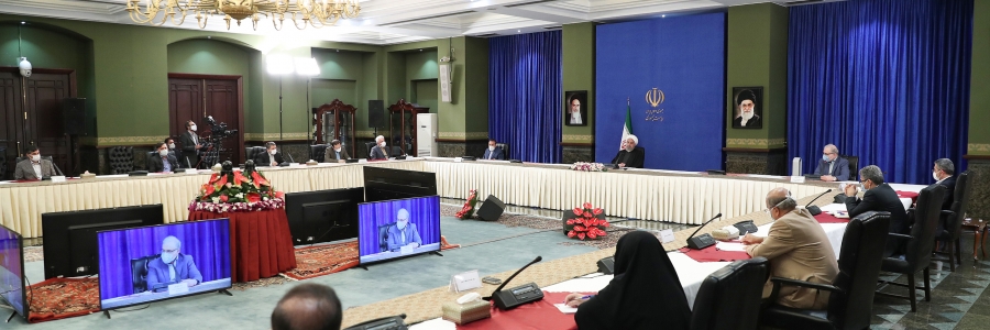 پرداخت کمک های حمایتی و اختصاص 75 هزار میلیارد تومان برای پرداخت وام به مشاغل آسیب دیده از کرونا، پرداخت وام به کسانی که کار خود را از دست دادند و کمک هایی که برای تقویت بخش بهداشت و درمان انجام شد، کار ساده ای نبود/ این اقدامات موجب ایجاد یک آرامش در جامعه شد تا بتوانیم این مسیر را به خوبی طی کنیم