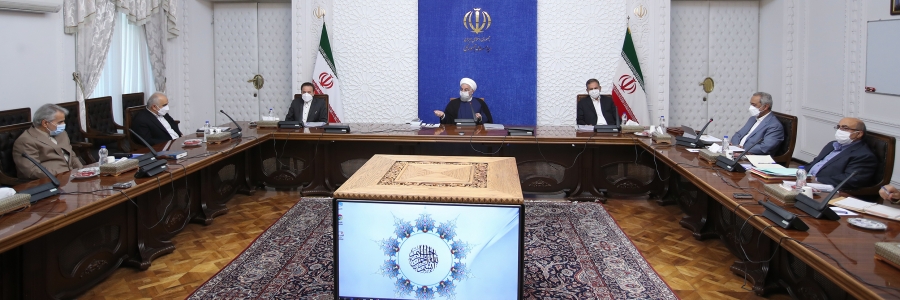 نفی الخدمات الحکومیة الكبيرة الواضحة في مكافحة الحظر الاقتصادي و كورونا، استراتيجية المعارضين لايران/ يجب ان لانسمح ان تبقي الاتهامات علي الحكومة دون أي رد و جواب/ أعرب عن أمله في توفير الاستقرار المستدام في سوق اللحم و الدجاج بتنفيذ كامل السياسات المدونة و الاجراءات اللازمة في هذا الصدد/ توفير الامكانيات المالية اللازمة لشراء اللقاحات المضادة لكورونا تتابعه الحكومة حاليا