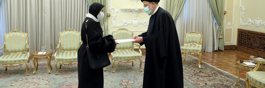 تقدیم استوارنامه سفیر فلسطین
