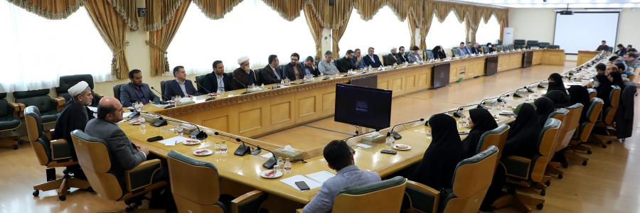 نشست فرزندان شهدای نهاد ریاست جمهوری با معاون اجرایی رئیس جمهور