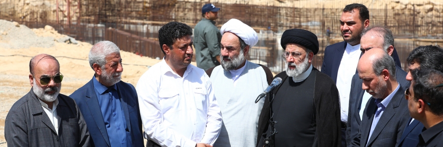 آغاز عملیات لوله‌گذاری انتقال آب دریای عمان به شرق کشور و آغاز عملیات آبگیری و بهره‌برداری از سد مخزنی کهیر 