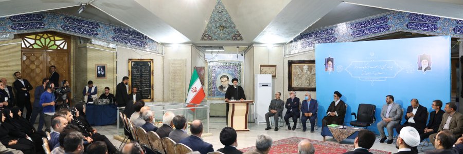 زبان هنر و ادبیات بهترین قالب برای انتقال مفاهیم ارزشی به عصرها و نسل‌ها است/ مرحوم شهریار جایگاه هنر را درک کرده و با آثار خود زیبایی آفرید/ استقبال از پیشنهاد تشکیل بنیاد ادبیات ترکی ایرانی در تبریز