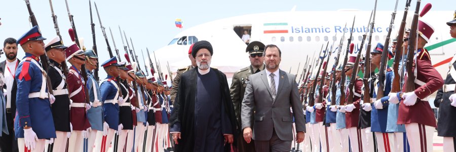 دکتر رئیسی وارد کاراکاس شد
