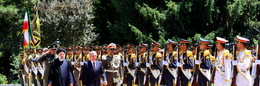 استقبال رسمی آیت‌الله رئیسی از رئیس جمهور ازبکستان