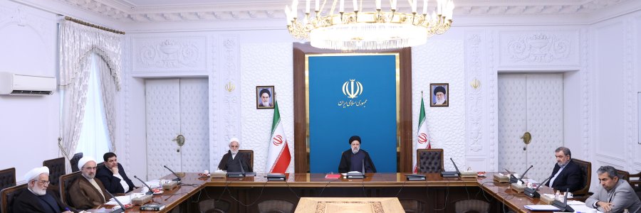 کاهش حقوق گمرکی تجهیزات و ملزومات پزشکی به یک درصد از ابتدای سال 1402/ تمدید مهلت تسلیم اظهارنامه‌های مالیاتی صاحبان مشاغل تا 10 تیر