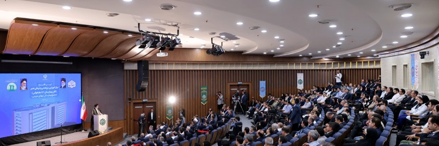 بهره‌برداری از کلان بیمارستان غدیر از جمله اقدامات ماندگار و امیدآفرین در کشور است/ افتتاح دو کلان بیمارستان در فاصله‌ای کوتاه، نشان از توان بالای مهندسی و کادر درمانی در کشور دارد/ توجه به مسئله بهداشت از اولویت‌های مهم دولت است
