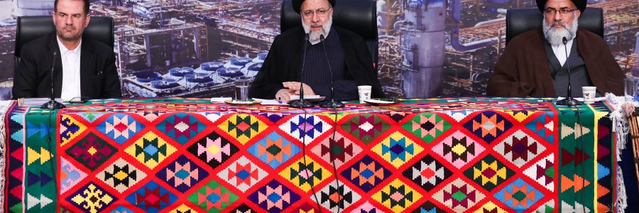 نشست شورای برنامه ریزی و توسعه با حضور جمعی از فعالان اقتصادی