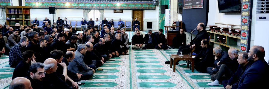 نشست صمیمی بسیجیان نهاد با حضور معاون اجرایی رئیس جمهور