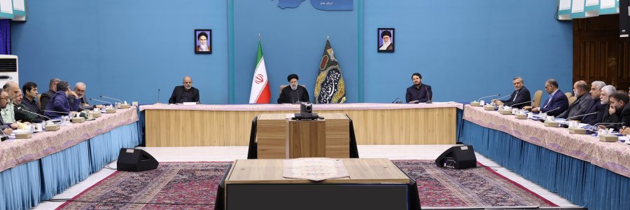 تداوم و تسریع اقدامات صورت گرفته در واگذاری زمین و ساخت مسکن/ پرداخت به‌موقع تسهیلات ساخت مسکن/ استمرار بازرسی‌ها از مشاورین املاک، به منظور برخورد به‌موقع با متخلفین و افزایش نظارت بر بازار اجاره‌بهای مسکن به‌ویژه در پایتخت
