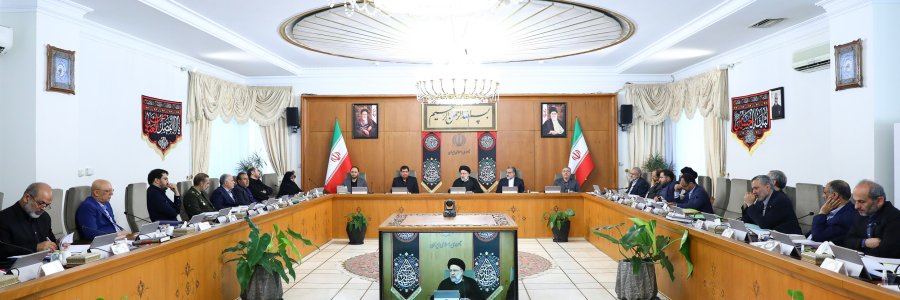 افزایش تولید نفت به واسطه تلاش متخصصان و کارکنان تلاشگر شرکت نفت، شایسته قدردانی است/ اعمال محدودیت برای سکوهای فناوری راه‌حل صحیح مواجهه با تخلفات نیست/ قدردانی از خدمات آقای سجادی در دوره تصدی وزارت ورزش و موفقیت‌های کسب شده در این دوره