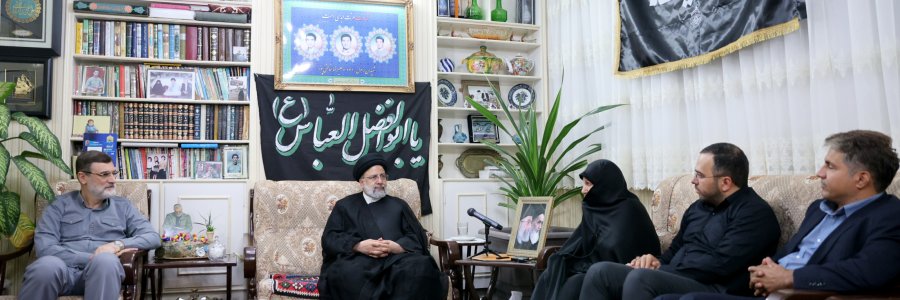 دیدار دکتر رئیسی با خانواده شهیدان خالقی‌پور
